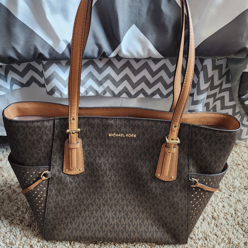 Brand New Michael Kors Purse
